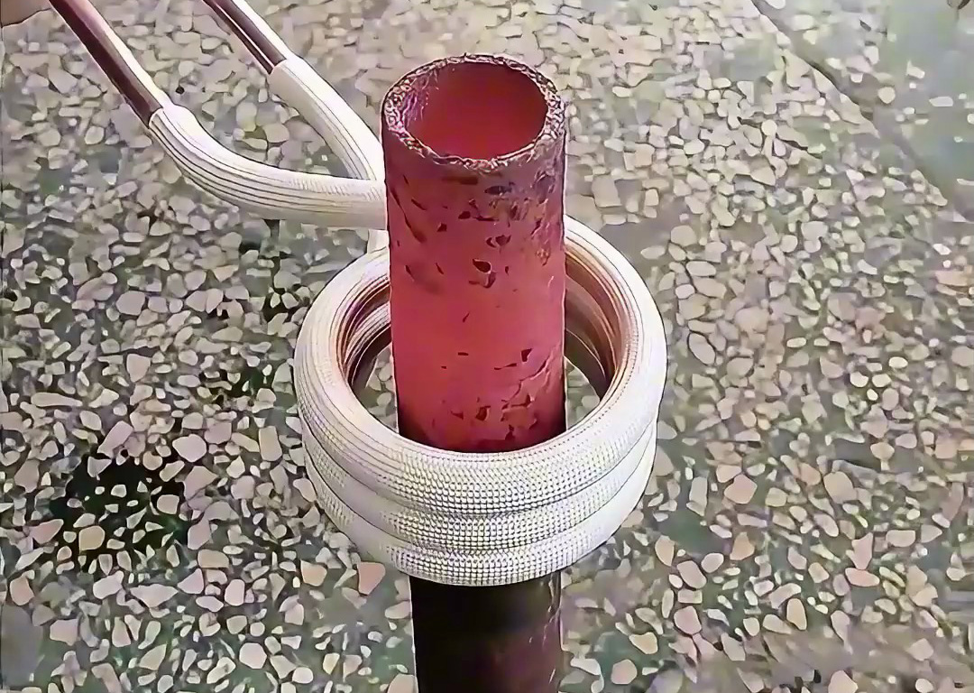 手持感應(yīng)加熱設(shè)備能加熱鋼管！小直徑、短時(shí)間場景超適配，掌握 4 點(diǎn)輕松操作