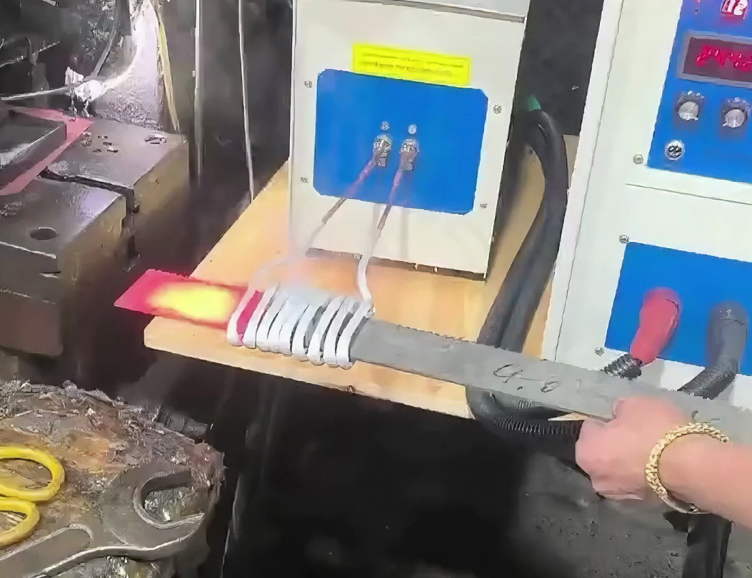 高頻退火機——鋼帶在線退火更高效，沖壓成型品質再升級