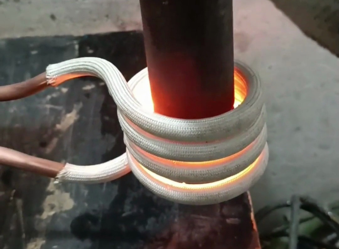 揭秘高頻感應(yīng)加熱棒料的3大優(yōu)勢(shì)，工廠效率翻倍不是夢(mèng)