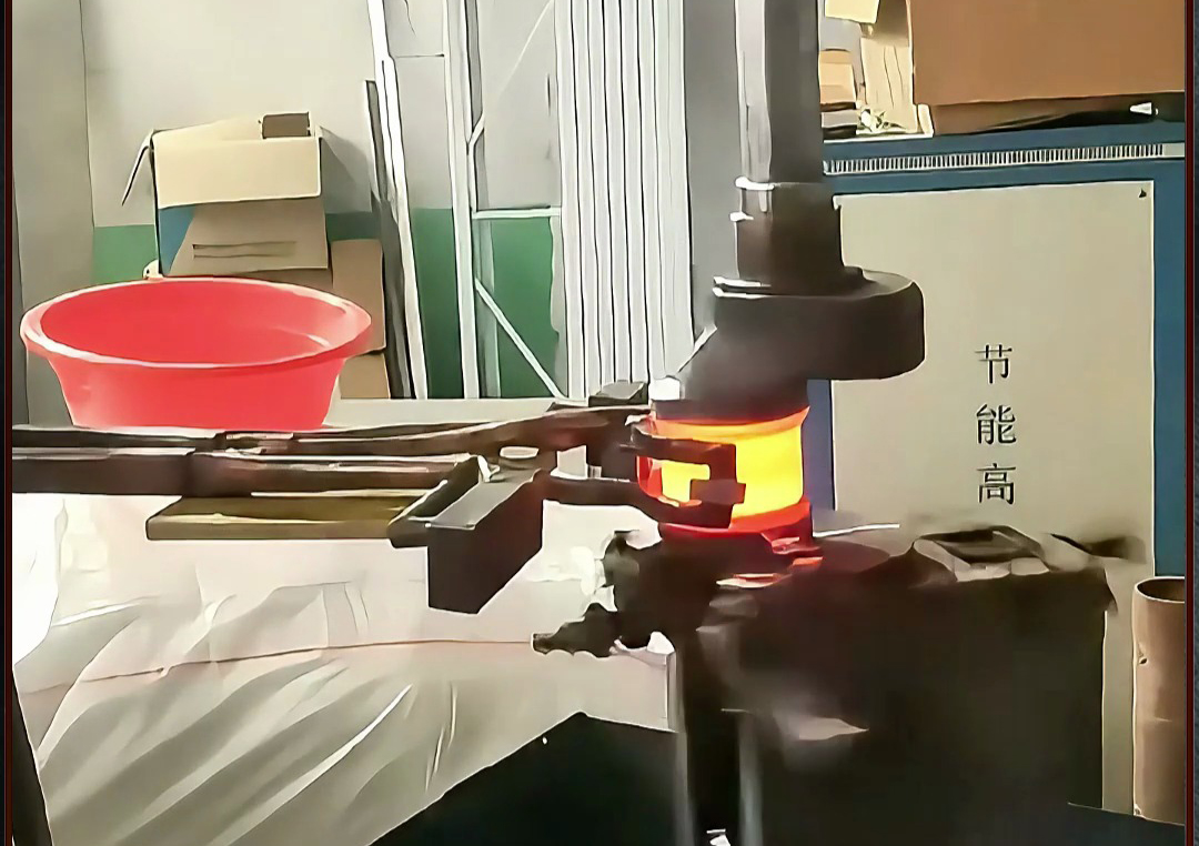 高科技淬火設(shè)備：120kW功率，曲軸連續(xù)自動淬火！